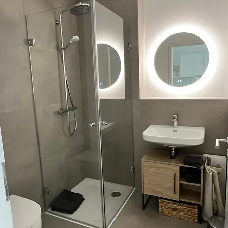 Apartment Neuwertiges In Zentraler Lage Bietigheim-Bissingen