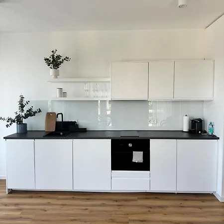 Apartment Neuwertiges In Zentraler Lage Bietigheim-Bissingen